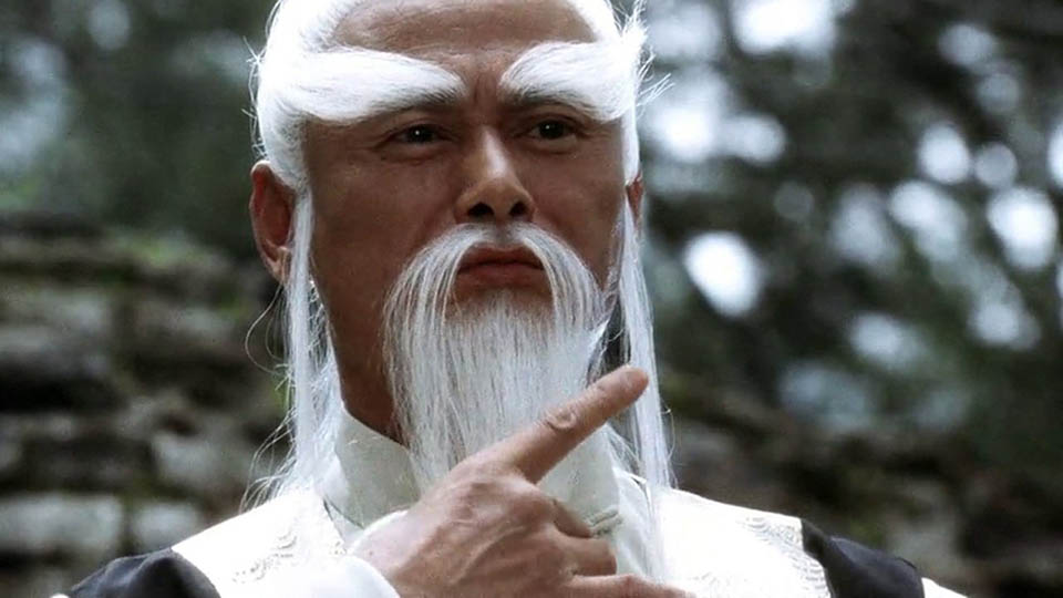 pai mai  character with white hair